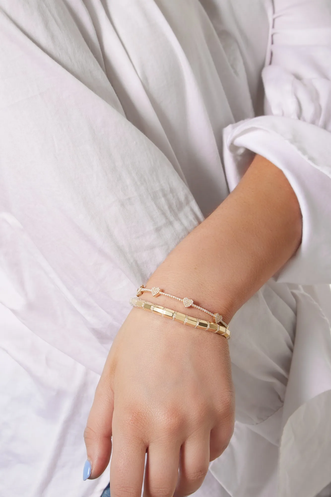 14KY 3 Pave Heart Bangle