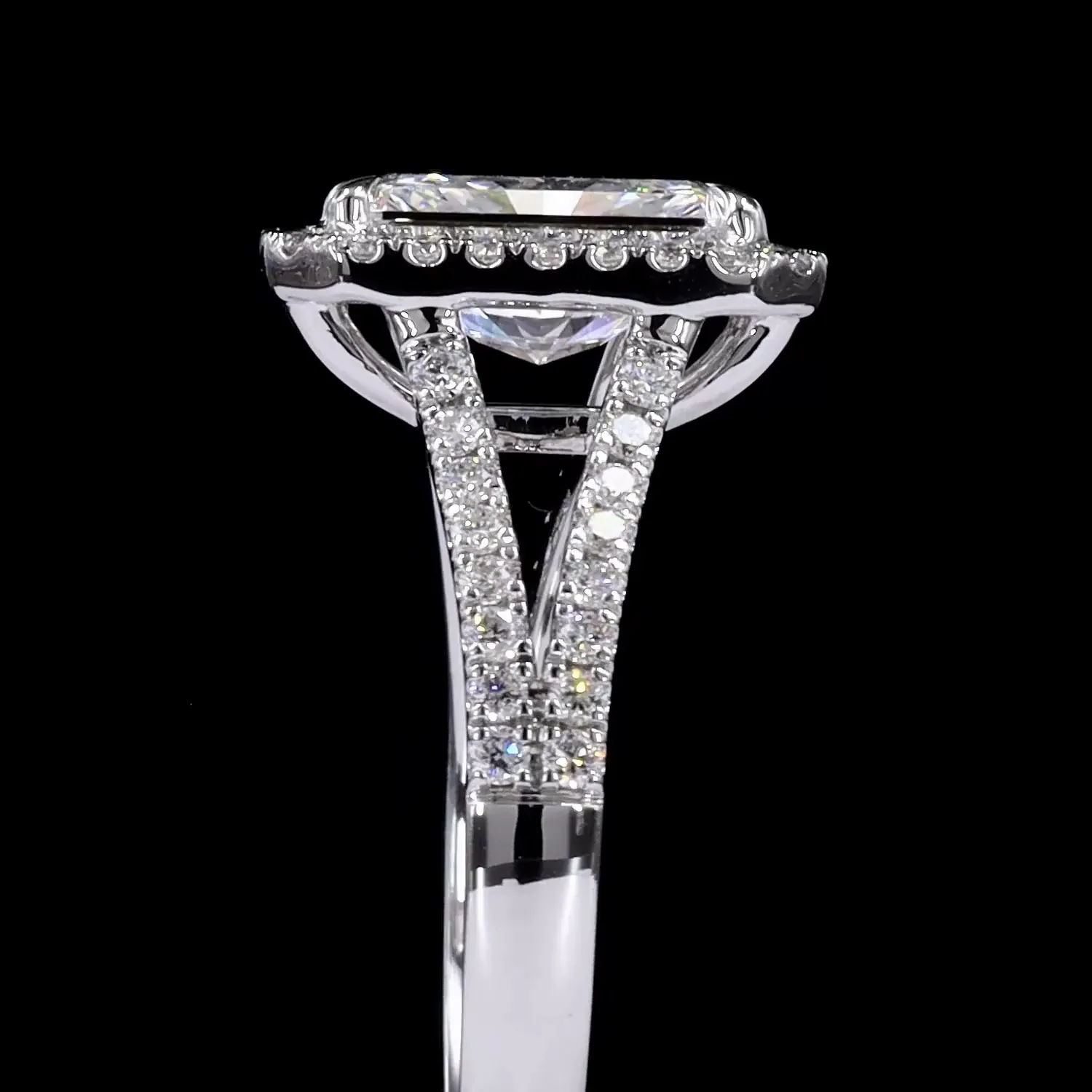 1.50 Cts 14K WHITE GOLD Radiant Shape Split Shank Ring