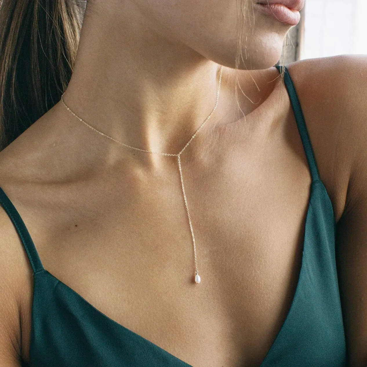 Aobei Pearl 18K Gold Bar/Pearl / 3 Circles / 3 Half-Round/Conch Pendant Necklace Long Chain Y Necklace Minimalist Layering Jewelry for Women
