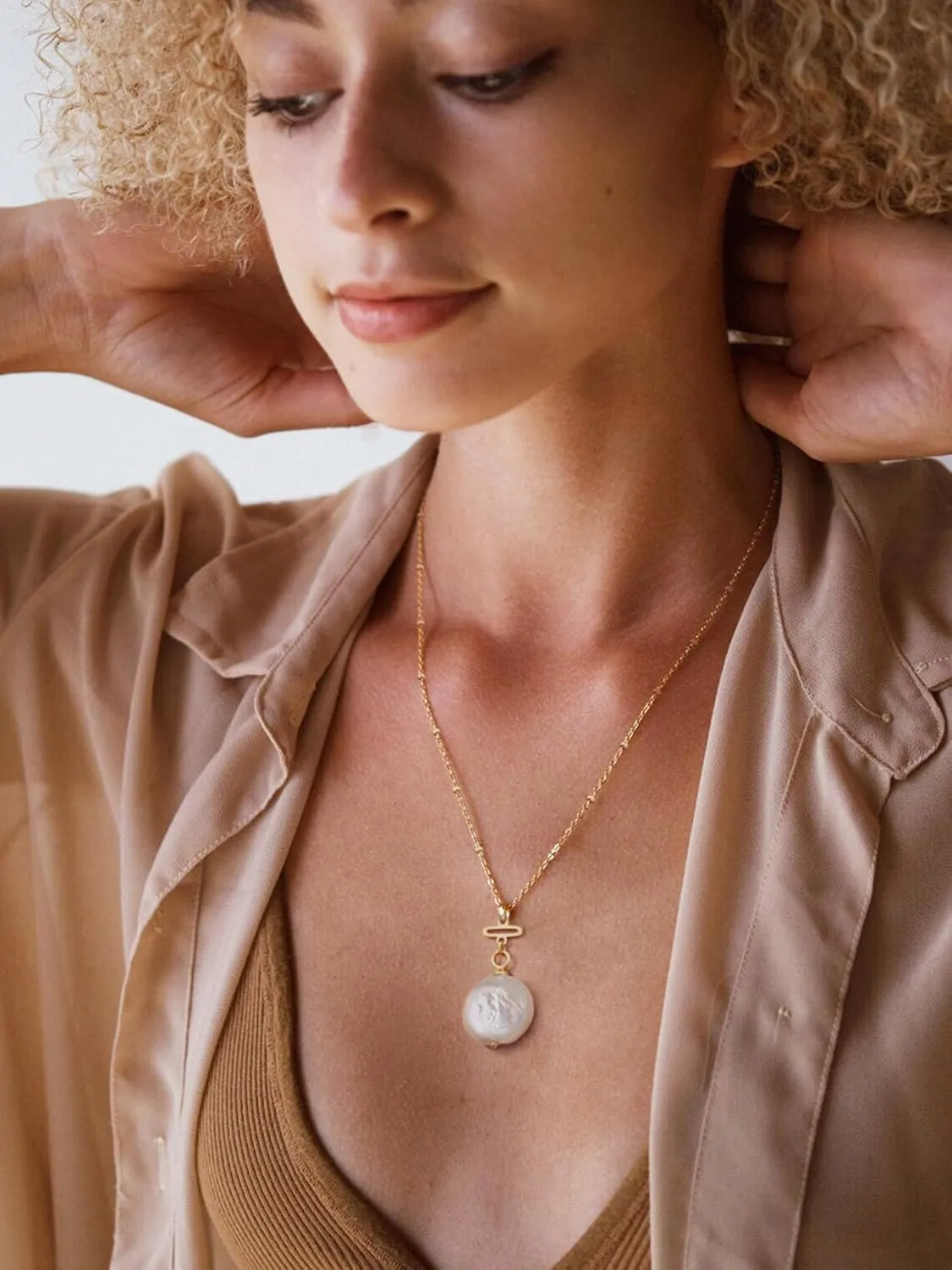 Aobei Pearl 18K Gold Pendant Necklace for Women Dainty Gold Chain Choker Love Heart Disc Coin Pearl Cross Toggle Jewelry