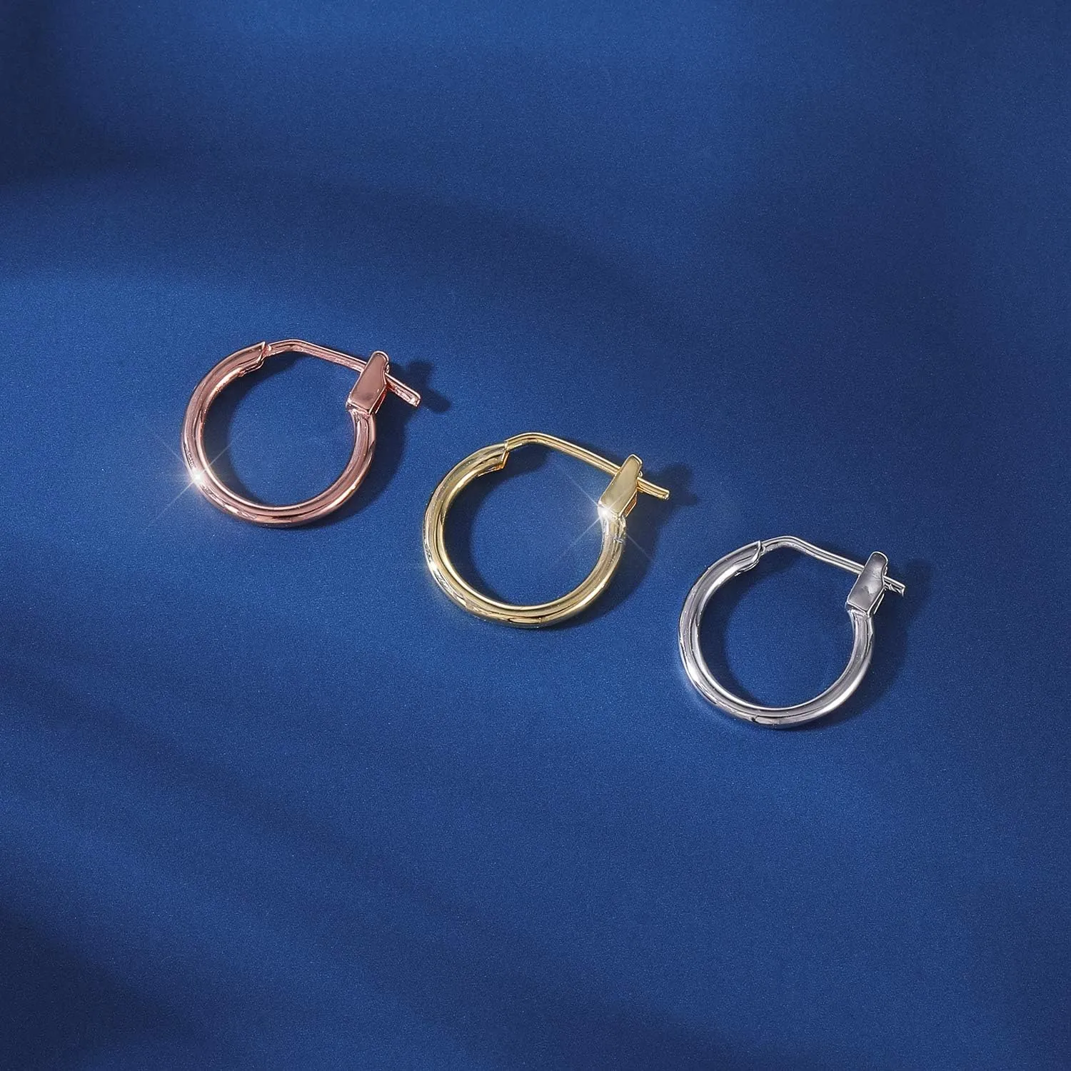 AoedeJ 925 Sterling Silver Hoop Earrings, High Polished Round Tiny Click-Top Hoop Earrings, Small Clasp Hoop Piercing Earrings