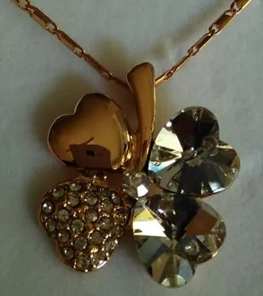 Austrian Crystal  four Leaf Clover pendant necklaces