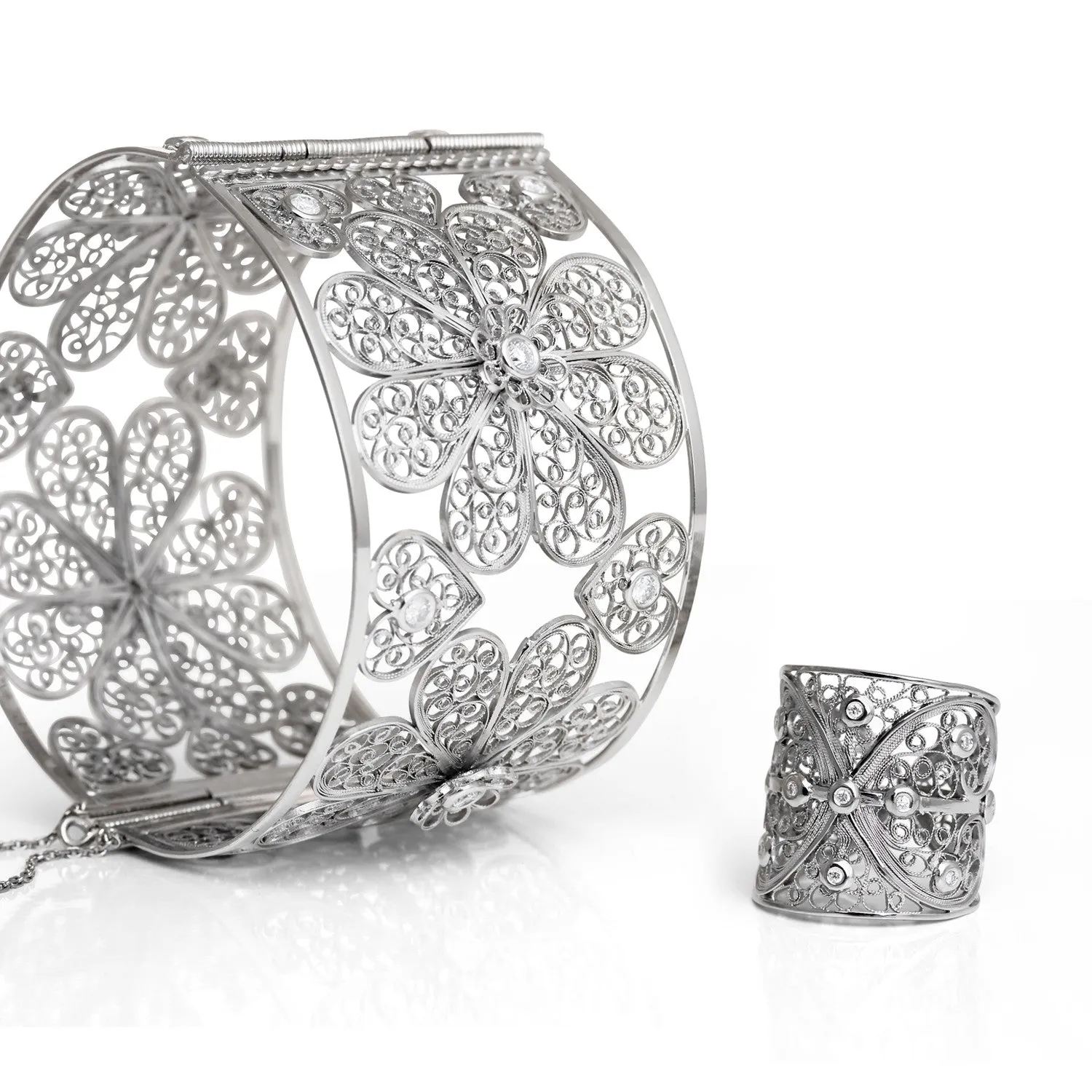 Bespoke Maureen Filigree Bangle (Customisation)