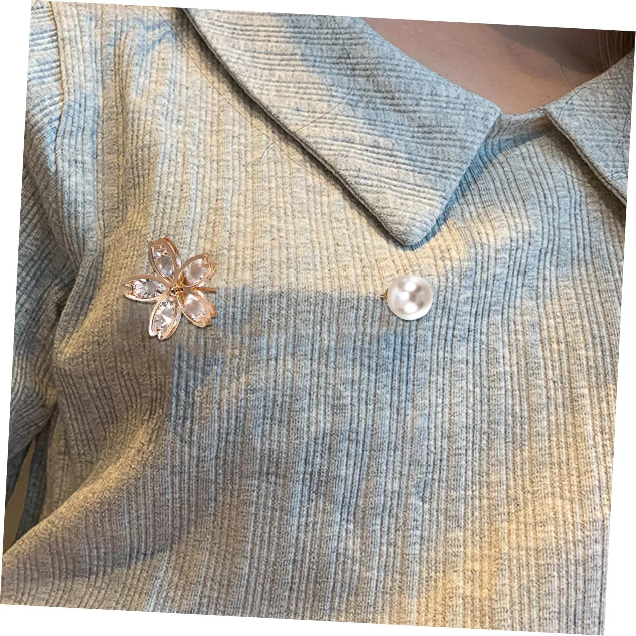 BESPORTBLE Brooch Cardigan Women Small Brooch Pins Woman Sewing Clothes Brooches Mini Embellish Buttons Decorative