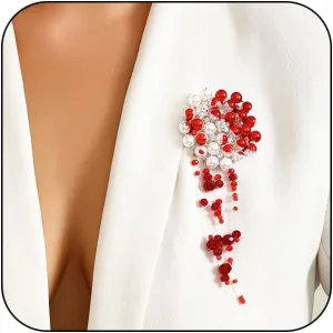 Blood Red Pearls Brooches Pins for Women, Dainty White Freshwater Faux Cluster Pearls Pins Gothic Personalized Pearl Beaded Tassel Halloween Brooch