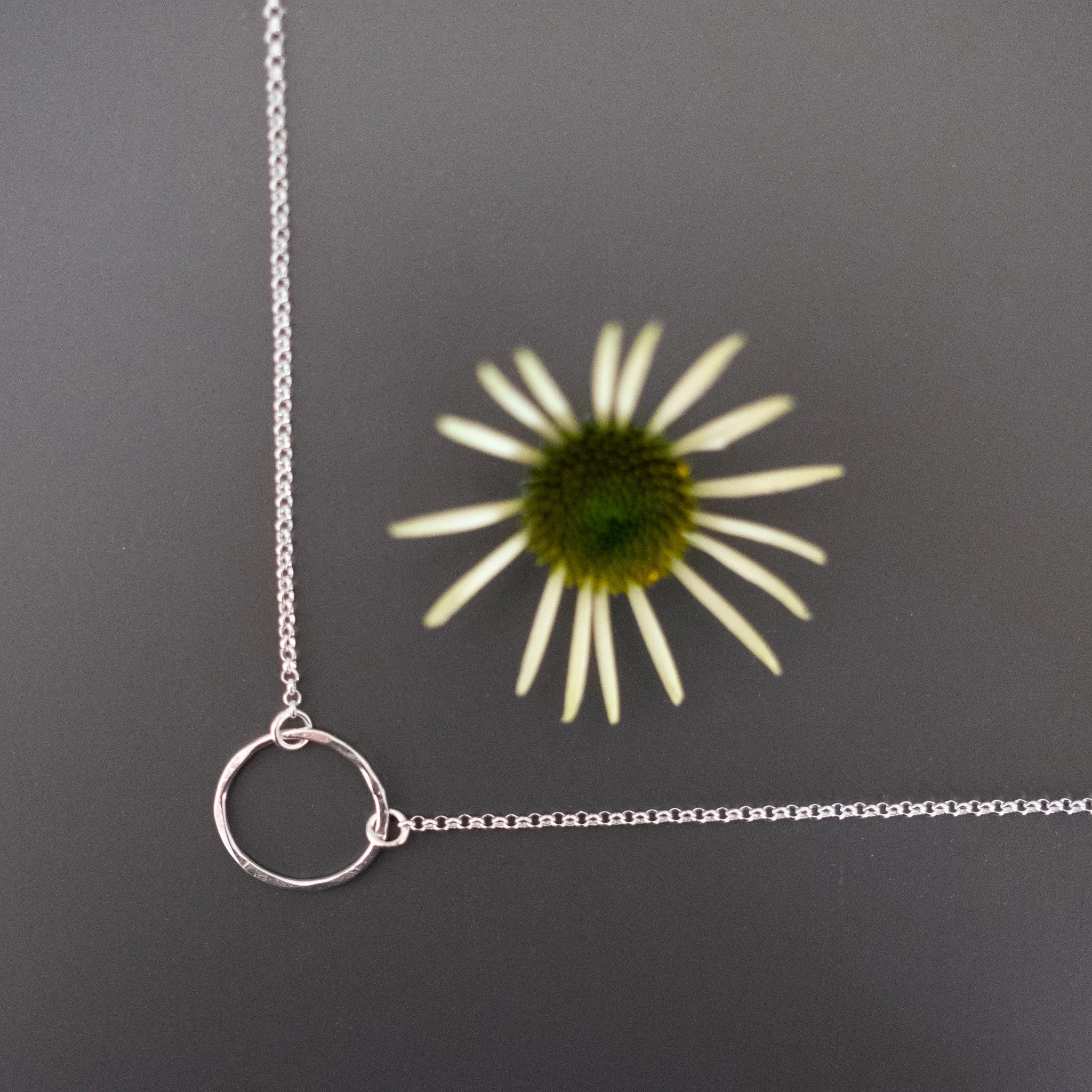 Circle Necklace Mini (Polished)