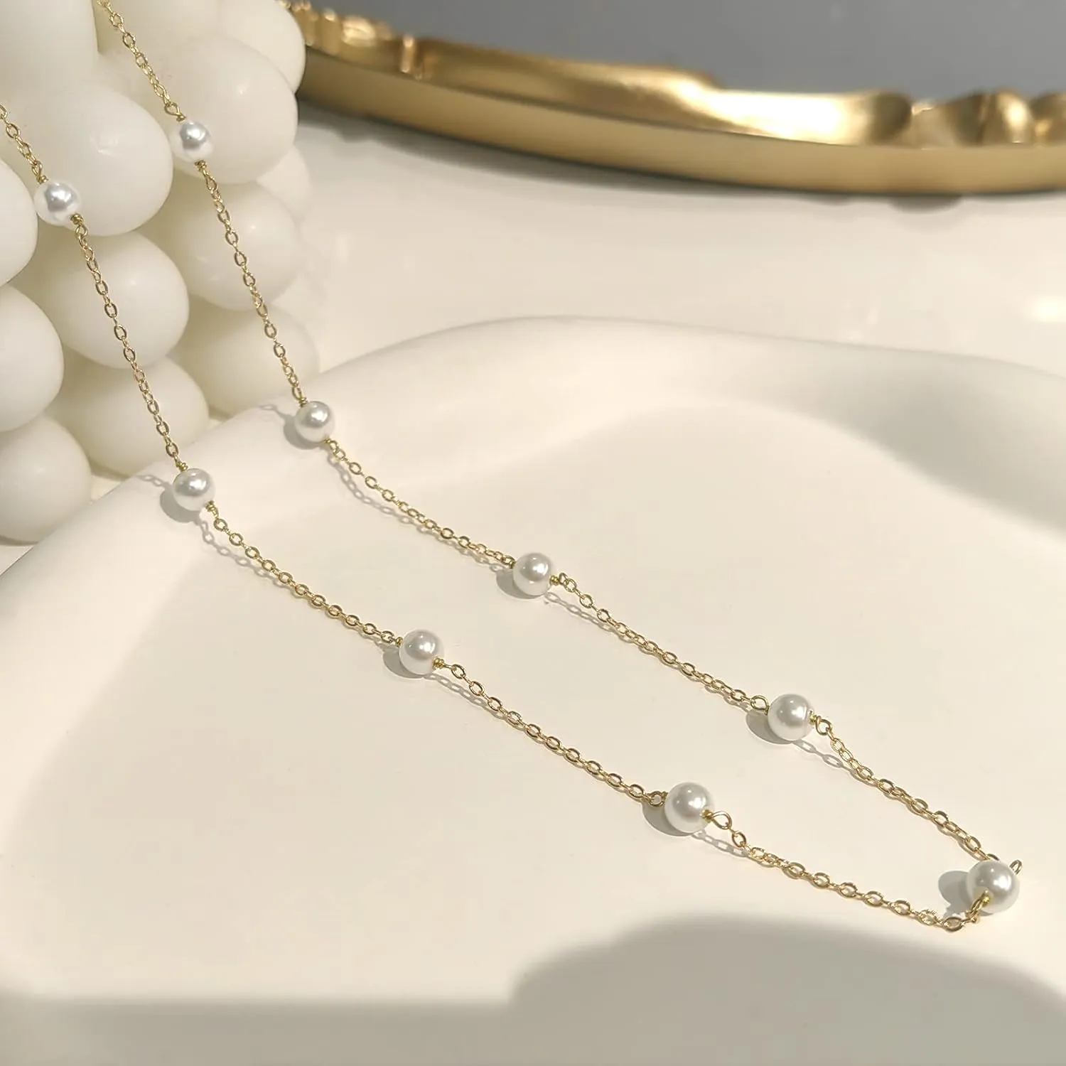 Cross Necklace for Women, Dainty 18K Gold Plated Small Cross Pendant Necklace Simple Gold Cross Necklaces for Women Trendy Gold Jewelry for Women Gift