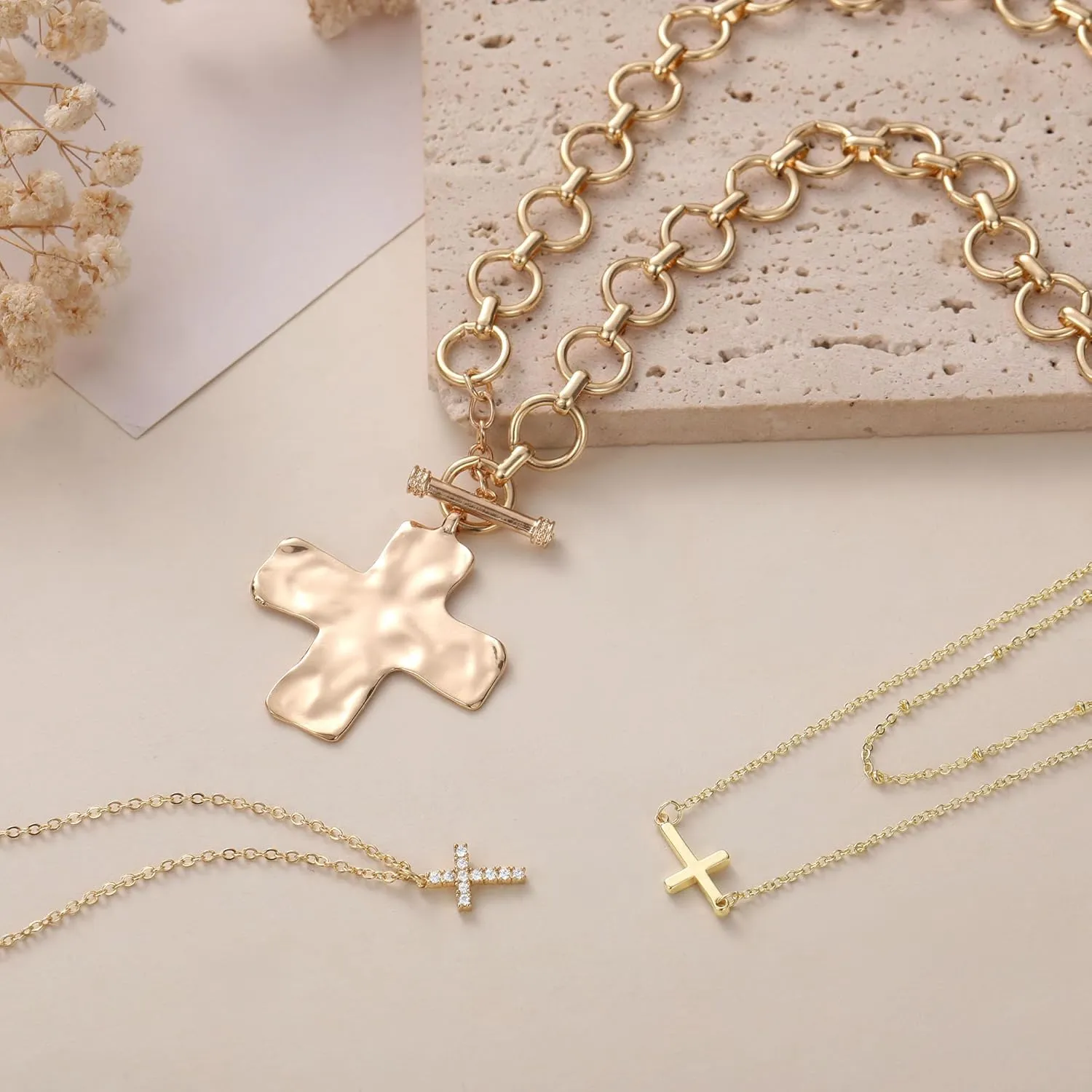 Cross Necklace for Women, Dainty Gold Necklace with Cross Christian Gifts for Women Stocking Stuffers Teen 14k Confirmation Necklace Birthday Christmas Jewelry for Mom/Girlfriend/Sister/Daughter
