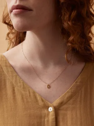 Dainty Oval Necklace Gold