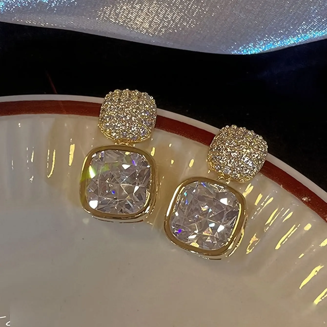 Exquisite Luxury Rhinestone Drop Earrings