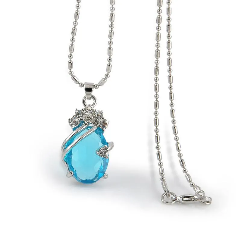 Fashion Light Blue Silver Crystal Pendant Necklace