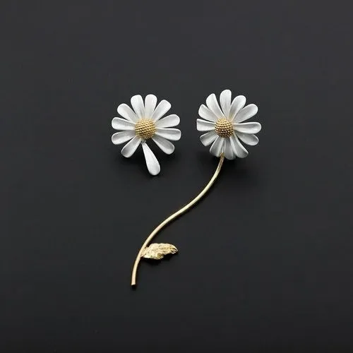 FFLACELL New Asymmetric White Enamel Daisy Flower bracelet Vintage