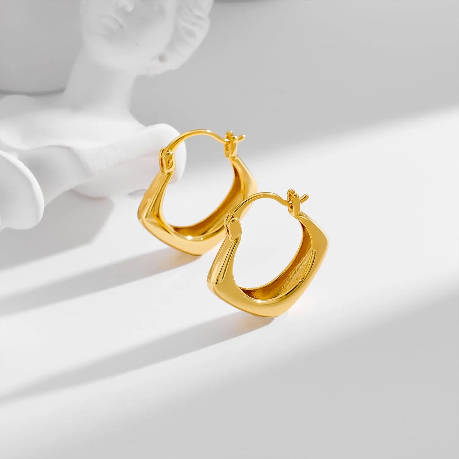 Gold Huggie Hoop Earrings for Women Everyday Fashion Jewelry