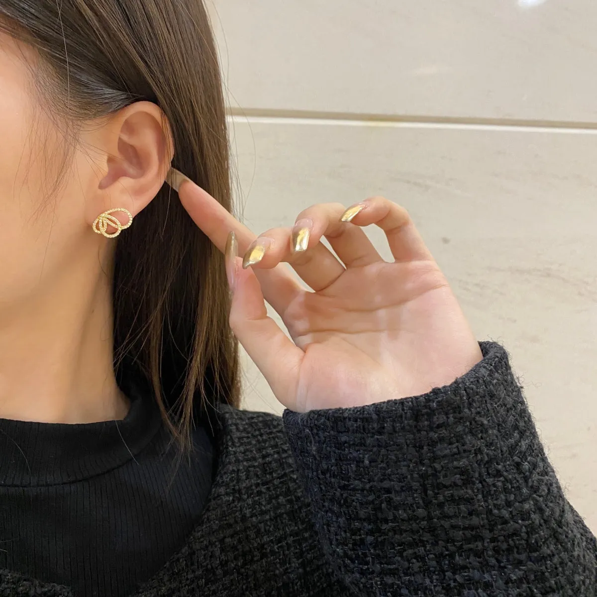 [Goodv]Exquisite Butterfly Shape Earrings