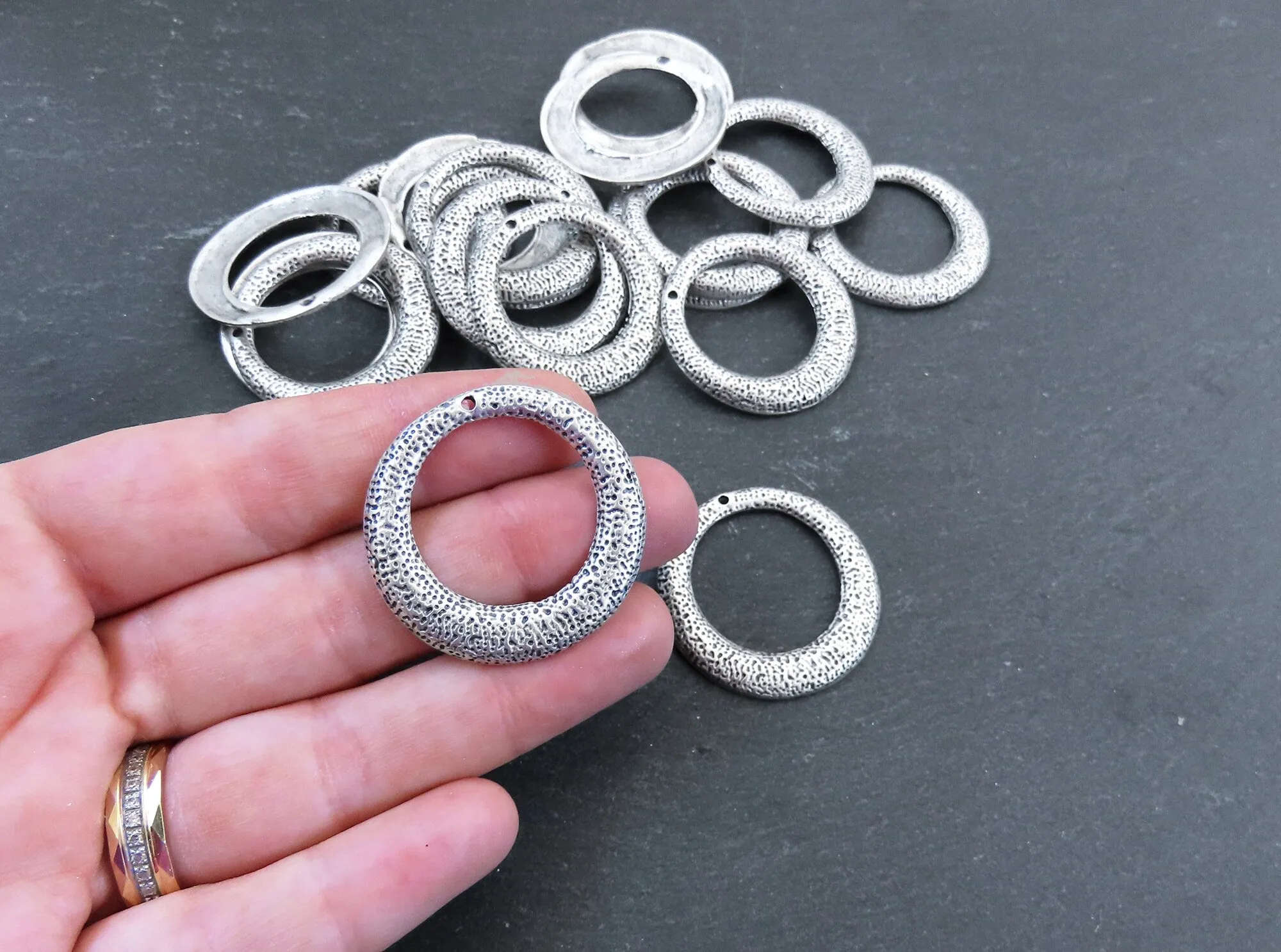 Hammered Hoops Pendants, Circle Components for Earrings, Round Necklace Pendant, Rustic Dotted Hammered, Matte Antique Silver Plated 2pc