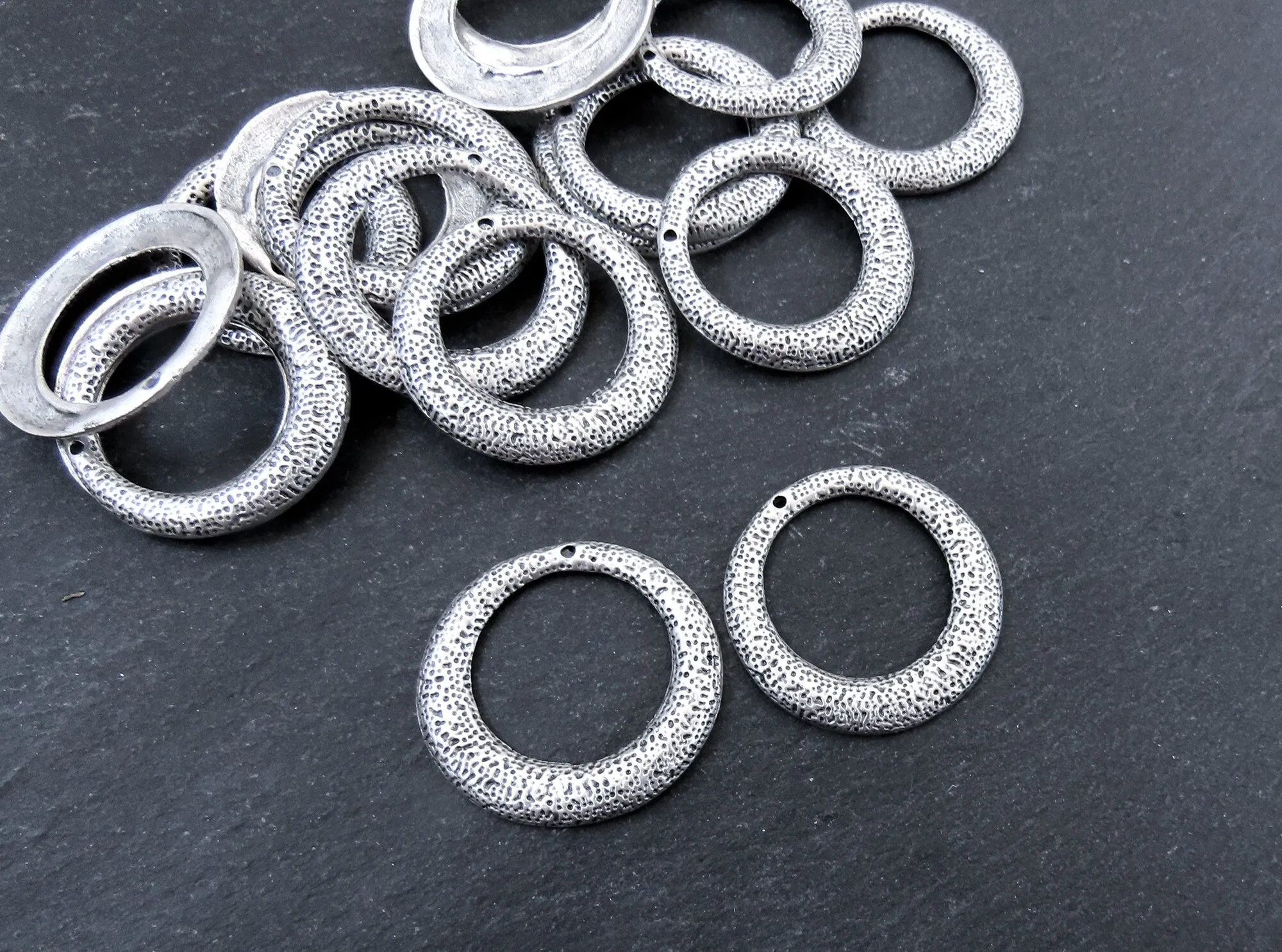 Hammered Hoops Pendants, Circle Components for Earrings, Round Necklace Pendant, Rustic Dotted Hammered, Matte Antique Silver Plated 2pc