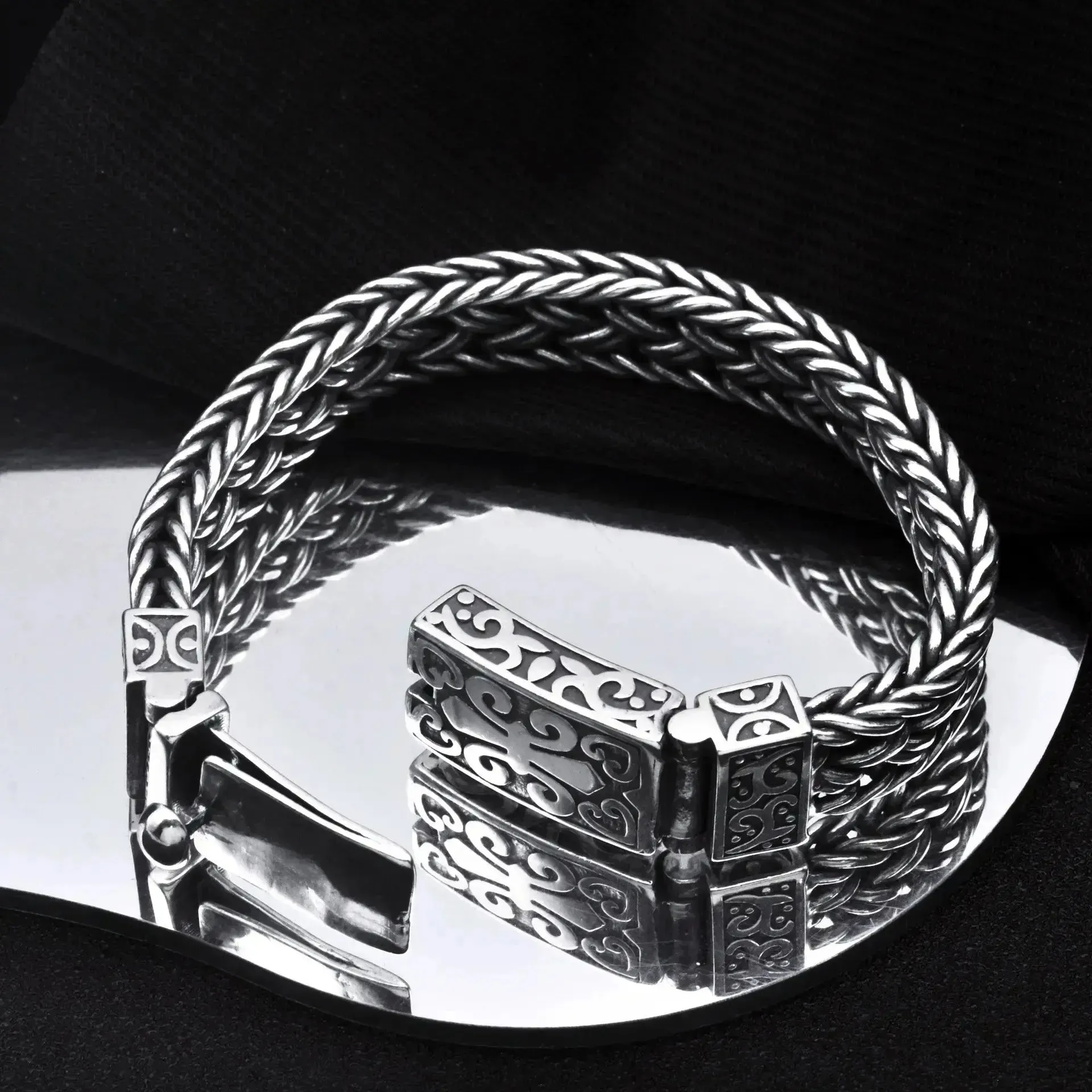 LOVCIA Vintage Thick Ring Buckle Interlock Braided Sterling Silver Bracelet for Men