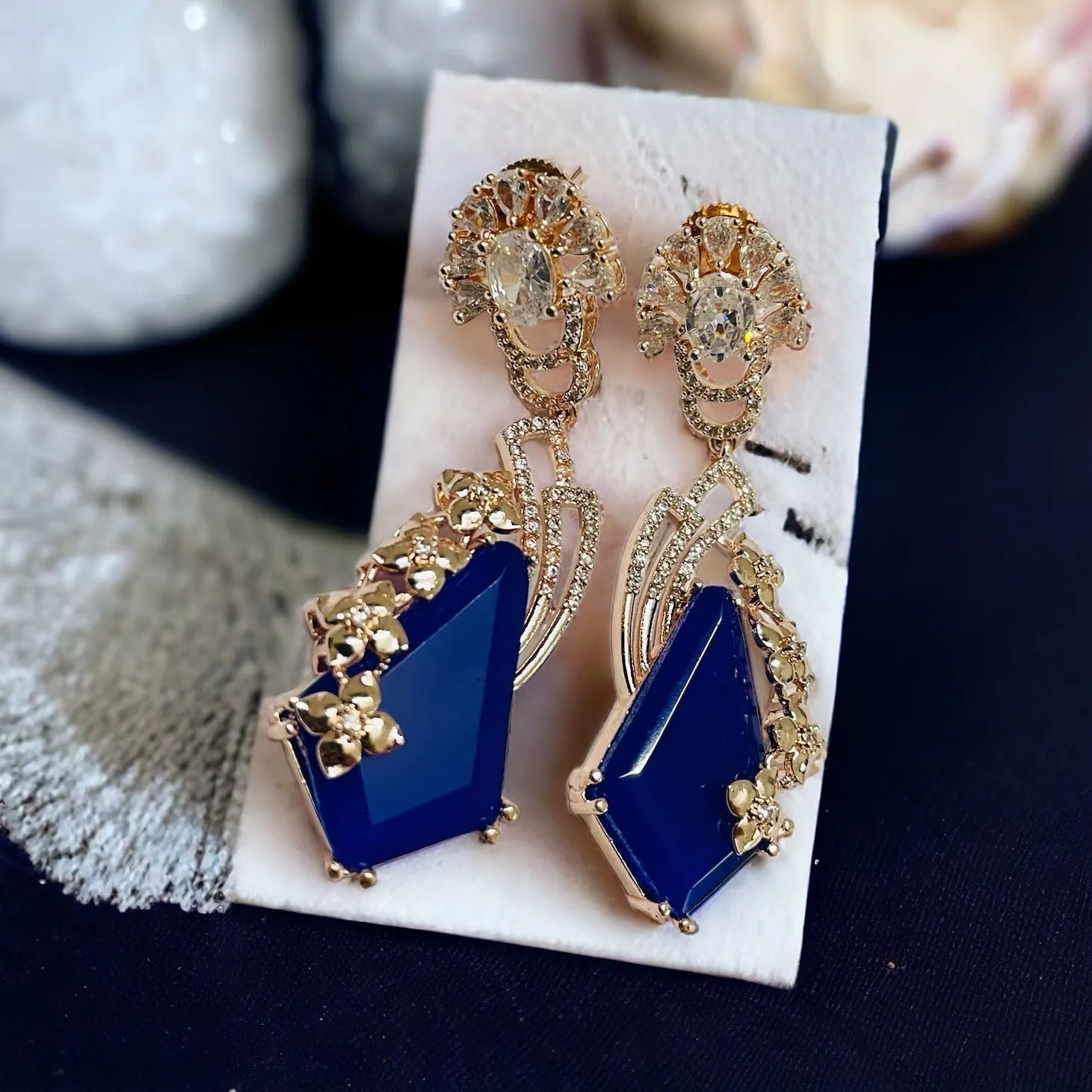 Lush Leaf Lustre Earrings