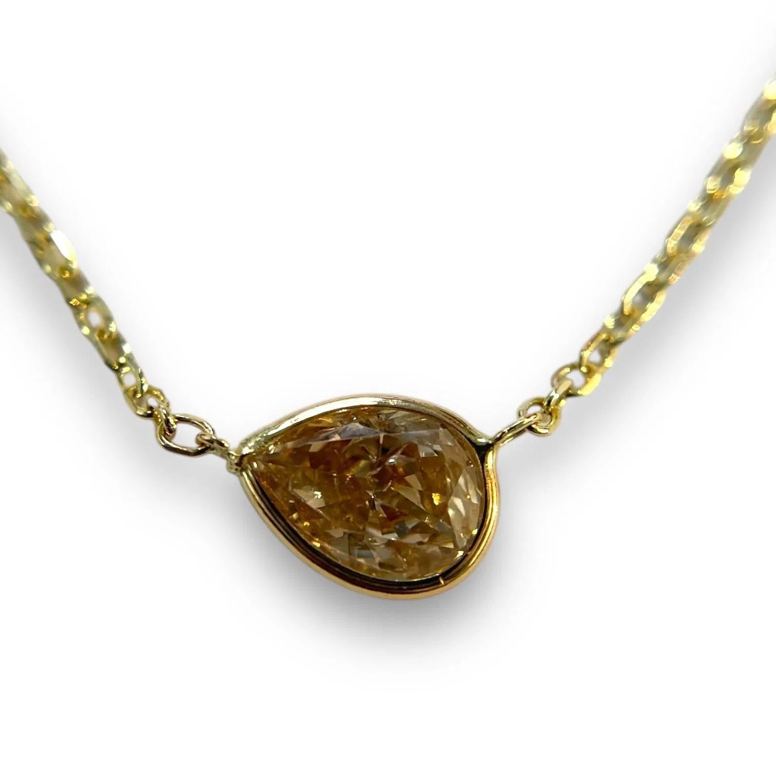 Luxe 14K Yellow Gold 0.76ct Pear Natural Diamond Bezeled Necklace