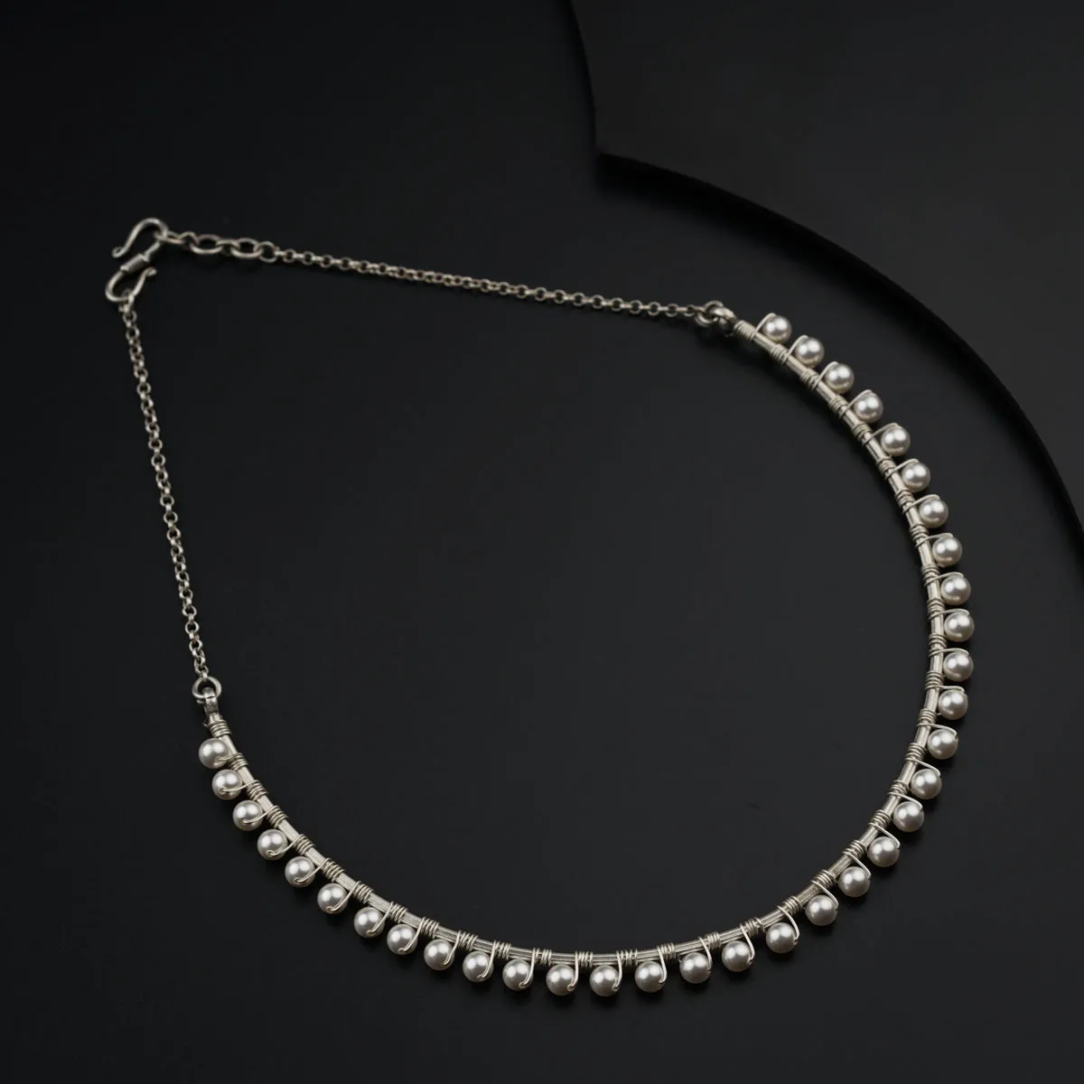 Pearl Collar Choker