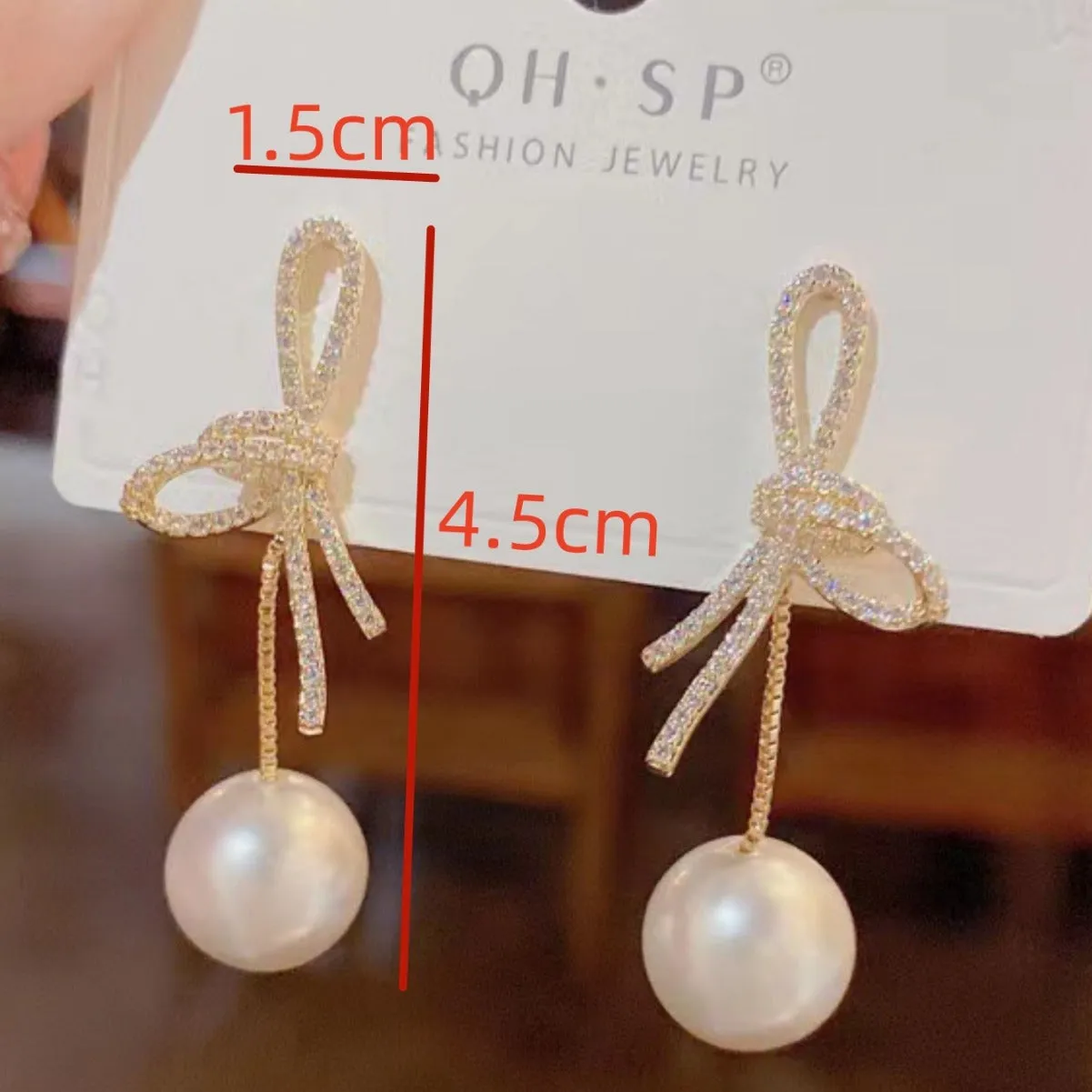 Pearl Fashionable Earrings