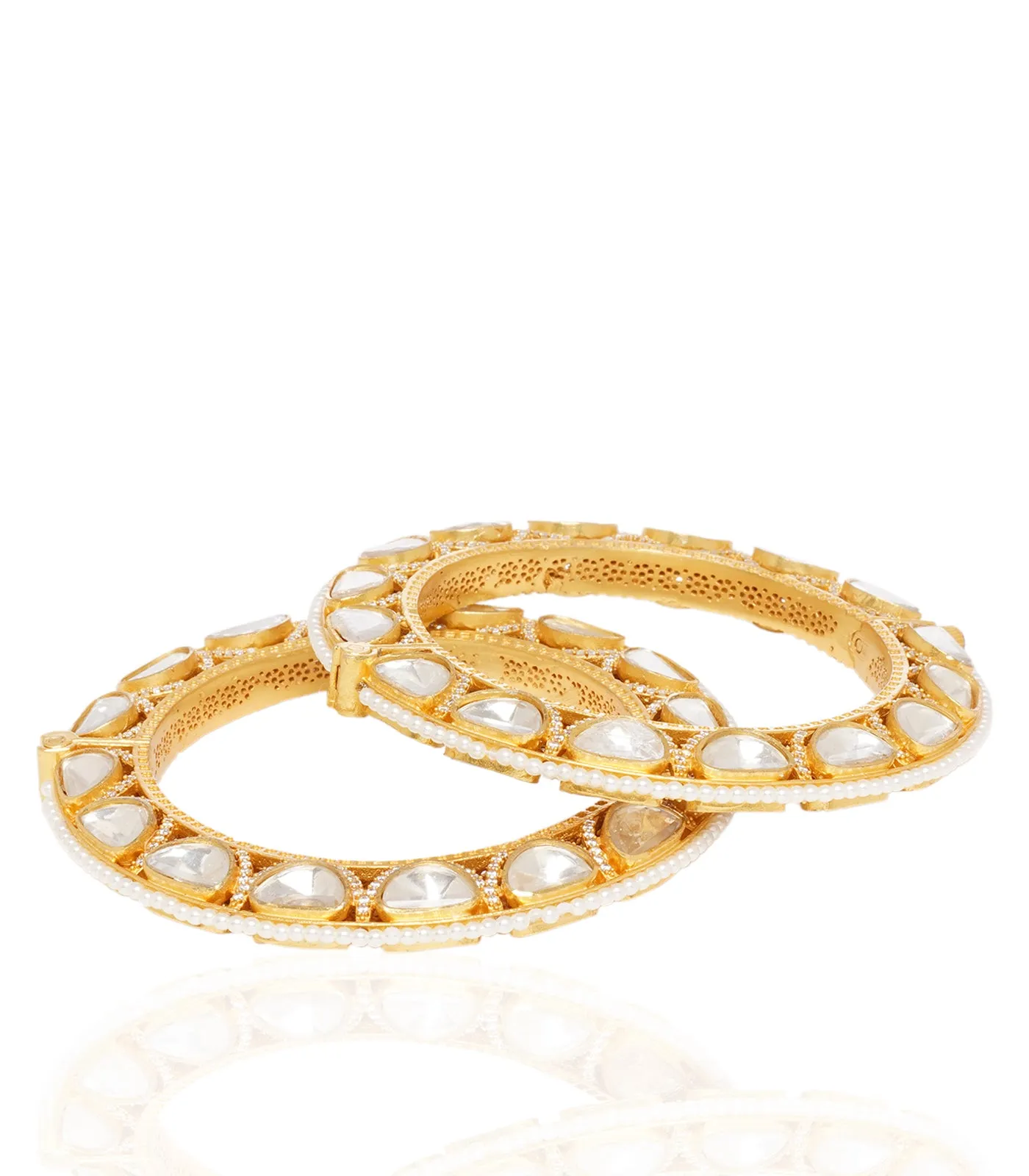 Prakruti Moissanite Bangle