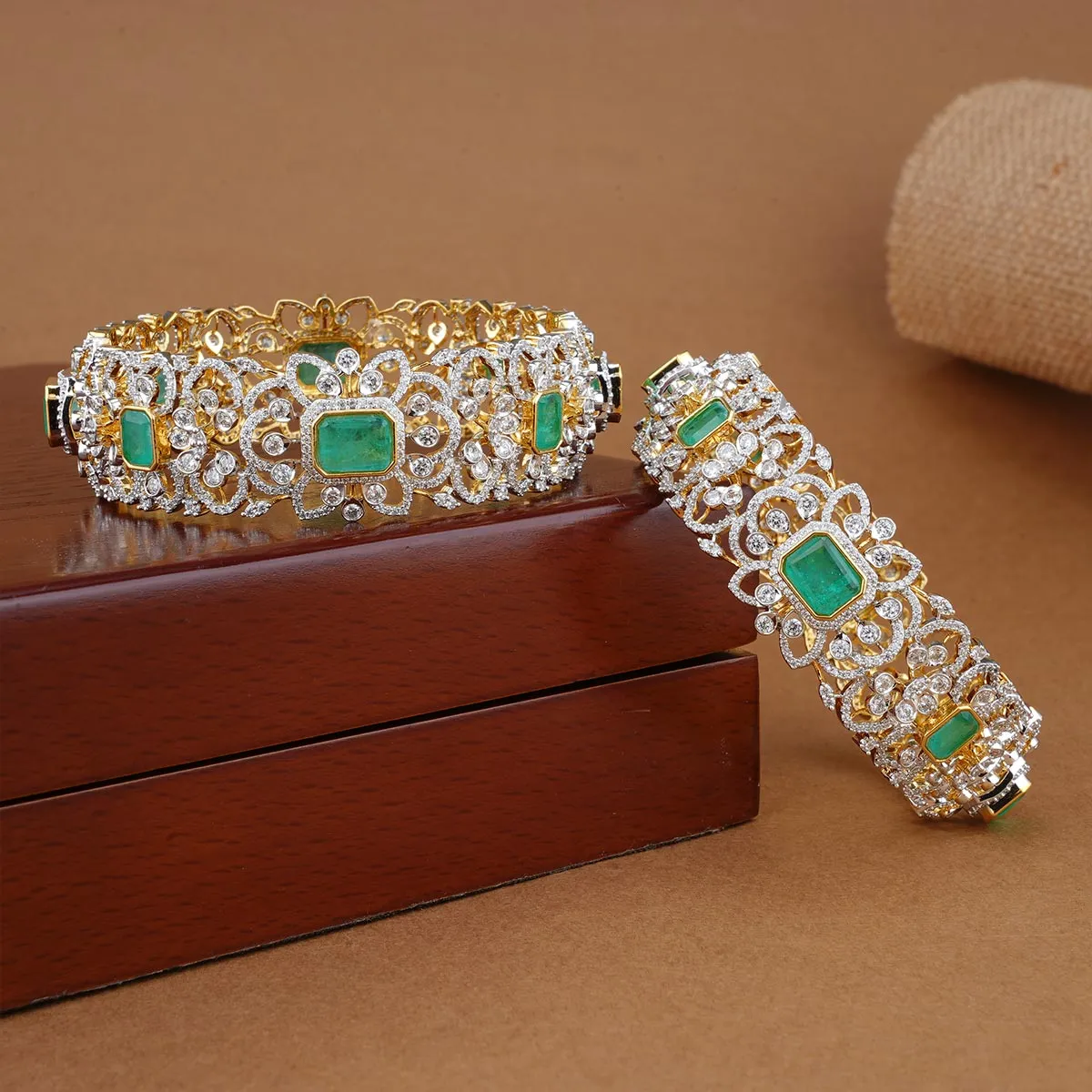 Pranisha Diamond Design Bangles