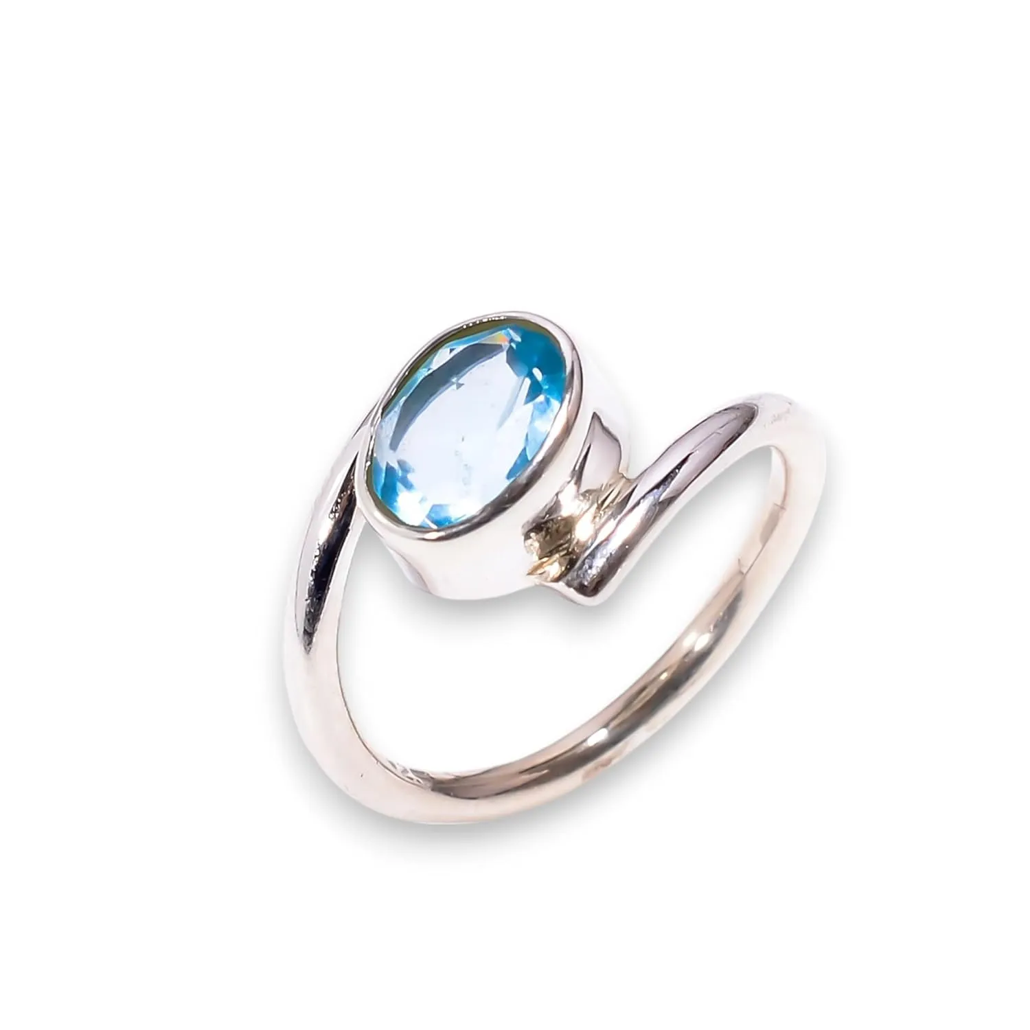 Sky blue topaz Solid 925 Sterling Silver Ring For Womens Silver Wedding Ring December Birthstone Bezel Set Ring Designer Handmade Ring Oval Gemstone Ring (Ring Size 8)