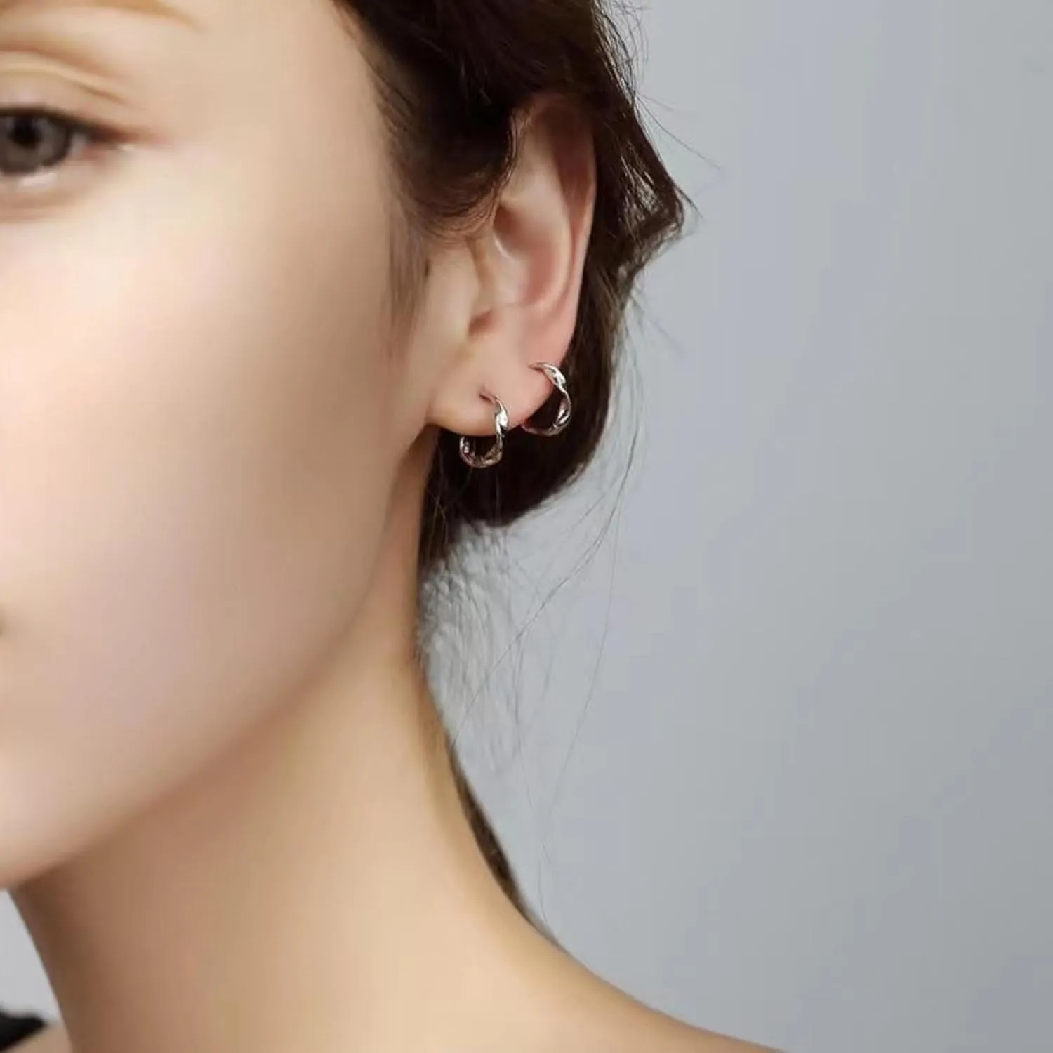 Small Silver Hoop Earrings, Sterling Silver Hoop Earrings For Women Hypoallergenic Earrings Tiny Huggie Hoop Silver Earrings Set For Men 3 Pairs