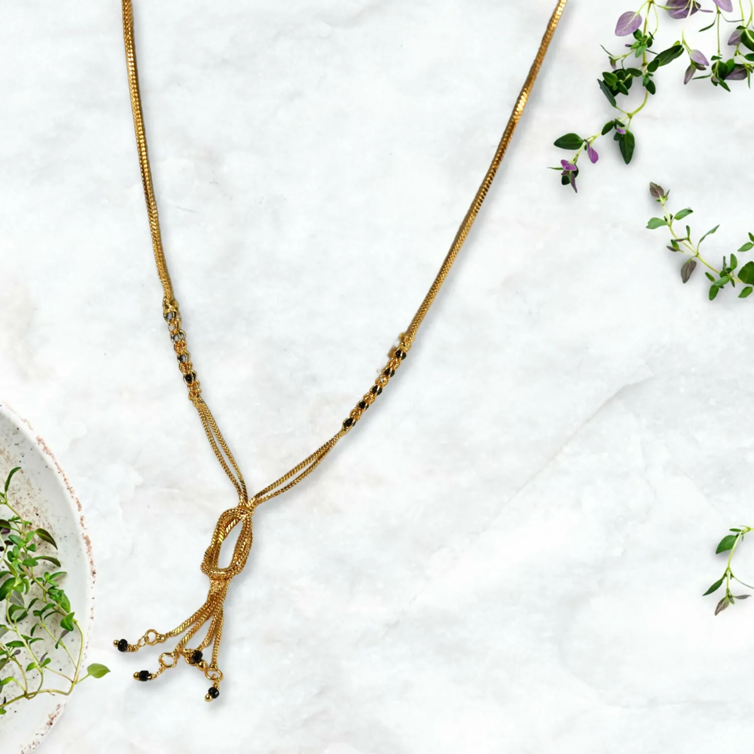 Sophisticated Pendant Necklace for Women