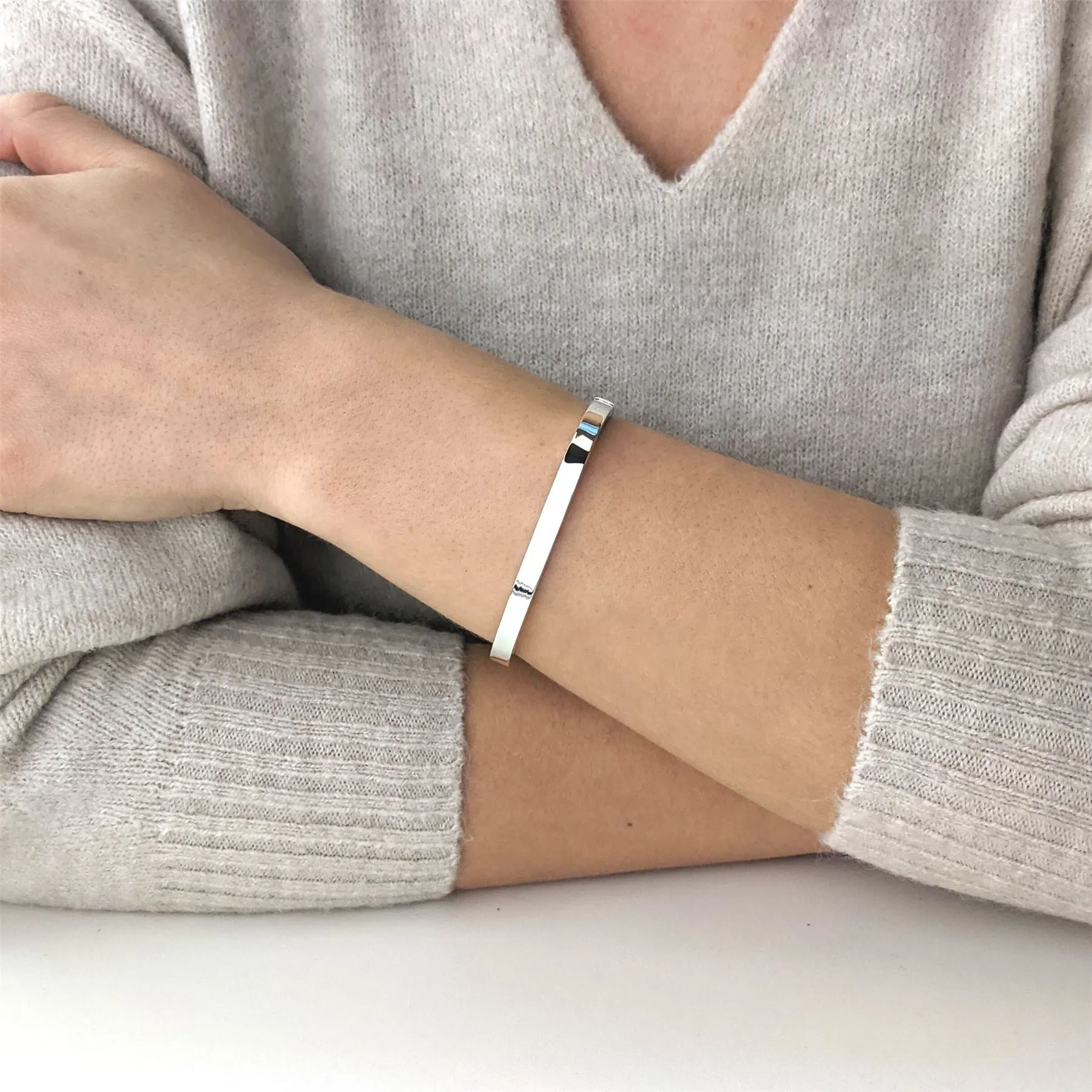 Sterling Silver Rectangular Classic Square Tube Hinged Bangle