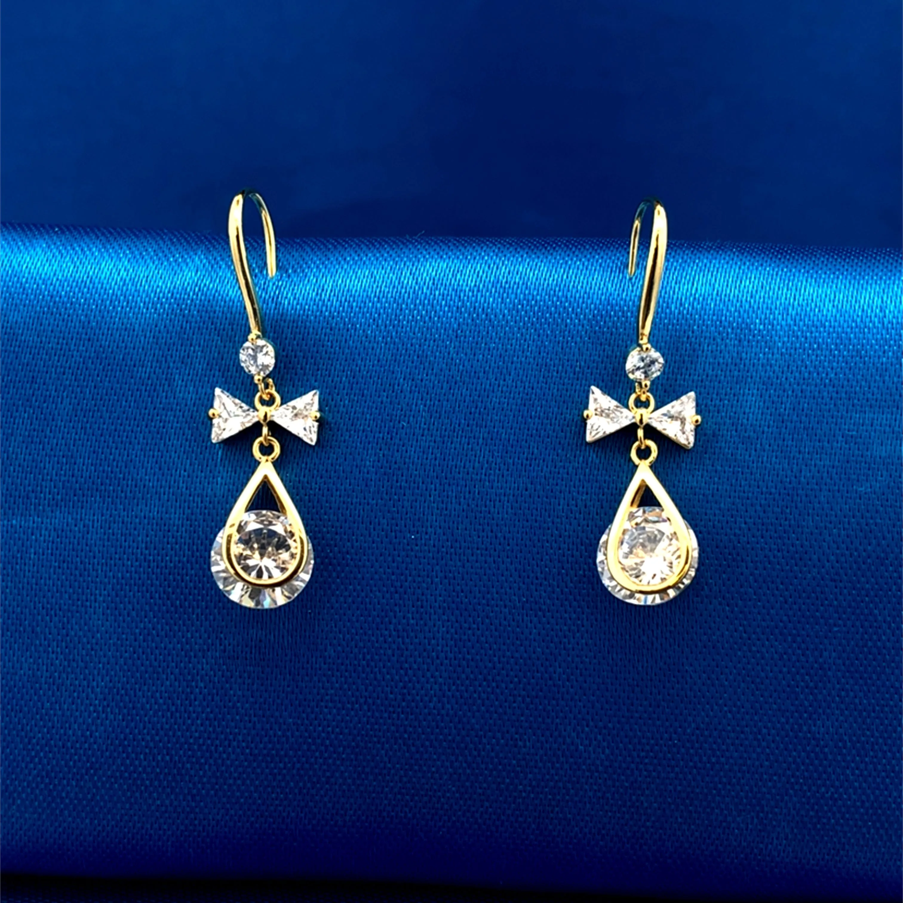 Water Drop Dangle Earrings (Pure Silver)