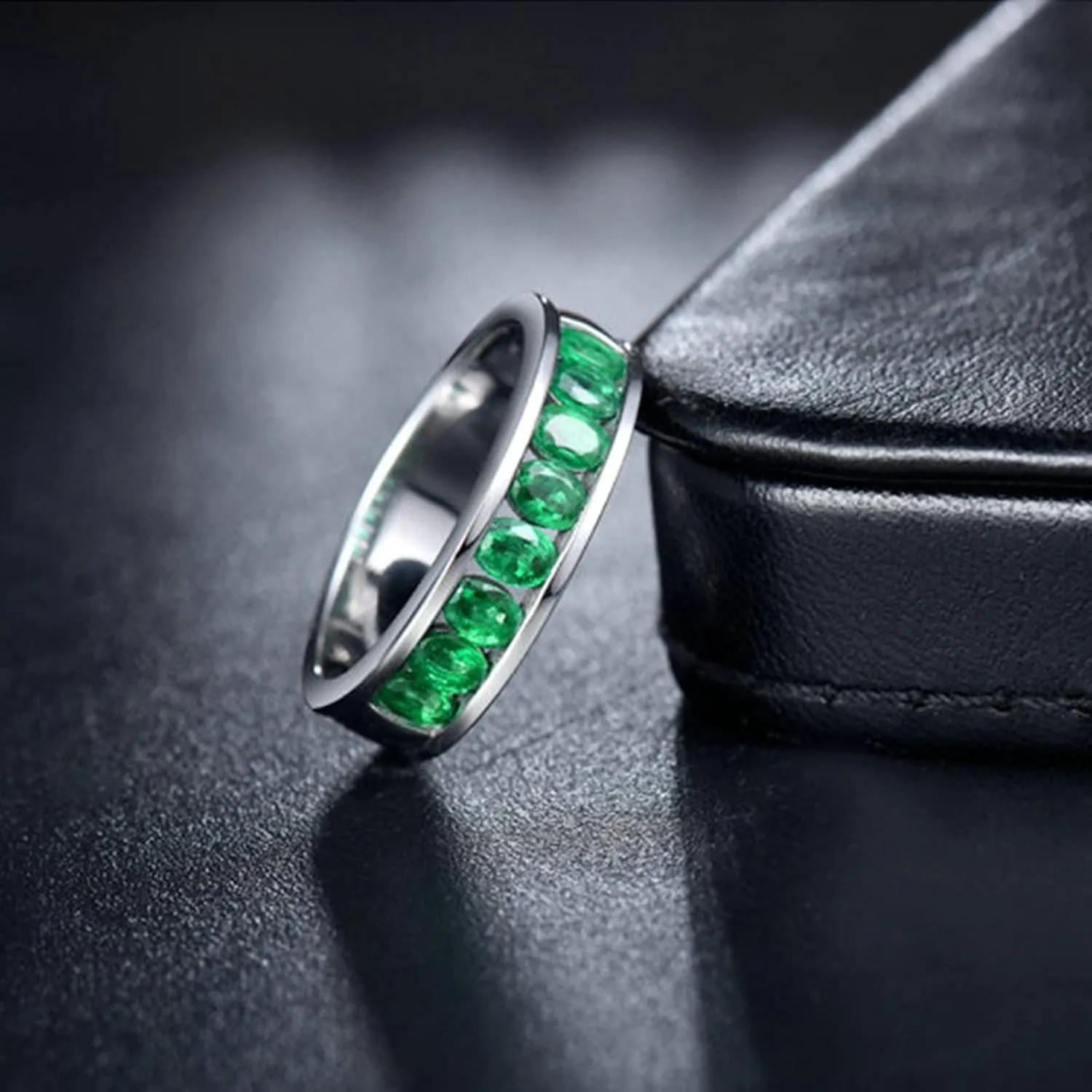 Wedding Rings for Women White Gold, Natural Gemstone Rings 18K Oval Shape Lab Created Emerald Gemstone 1.08ct Womens Fine Rings