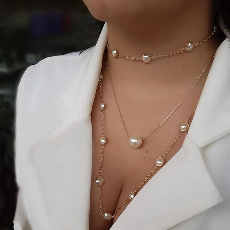 Women Multilayer Exquisite Pearl & Gold Clavicle Necklace Earrings Set