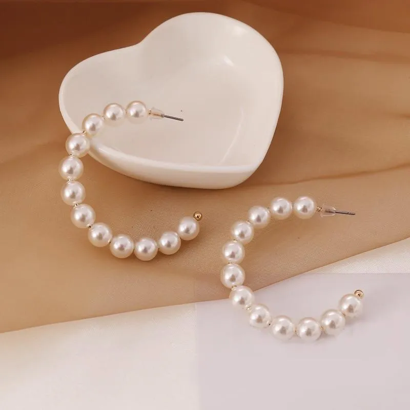 Women Multilayer Exquisite Pearl & Gold Clavicle Necklace Earrings Set