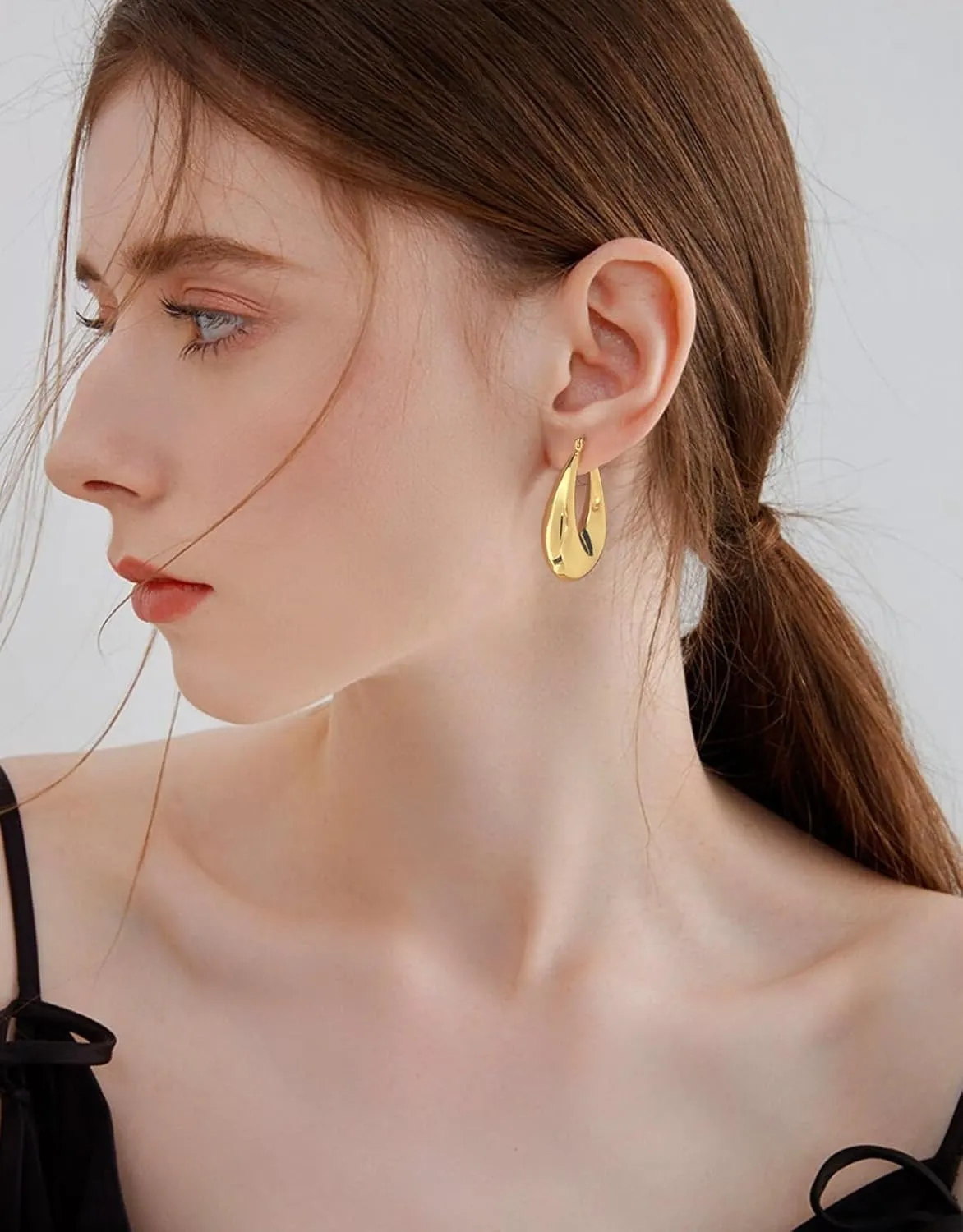 WOWORAMA Big Chunky Hoop Earrings for Women Silver Gold Stainless Steel Hoop Earrings Oval Thick Hollow Tube Hoop Earrings 20/30/40MM Hoops