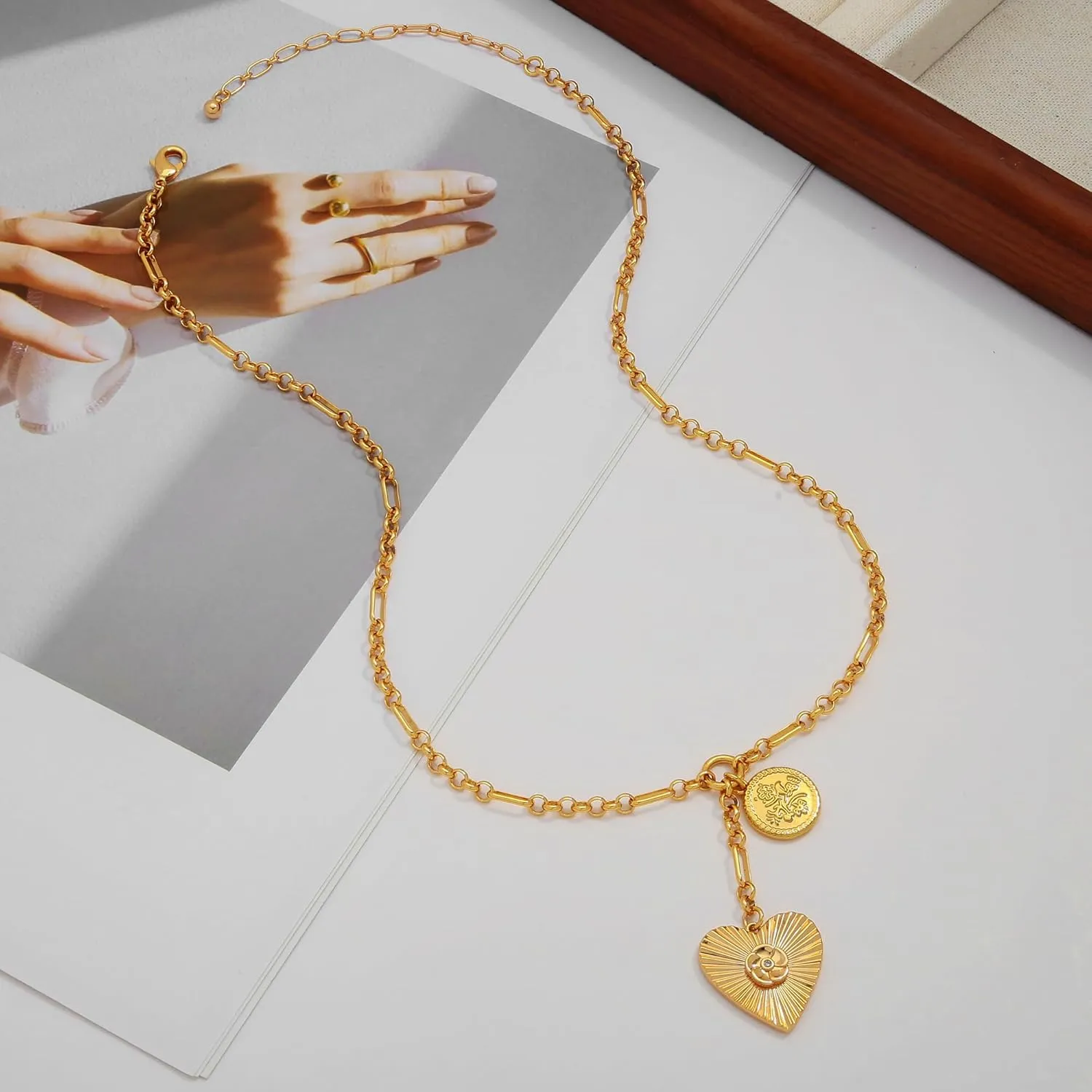 WOWORAMA Gold Pendant Necklace for Women Trendy Sun Star Cross Charm Necklace Lucky Leaf Heart Choker Necklace Chunky Gold Chain Necklace