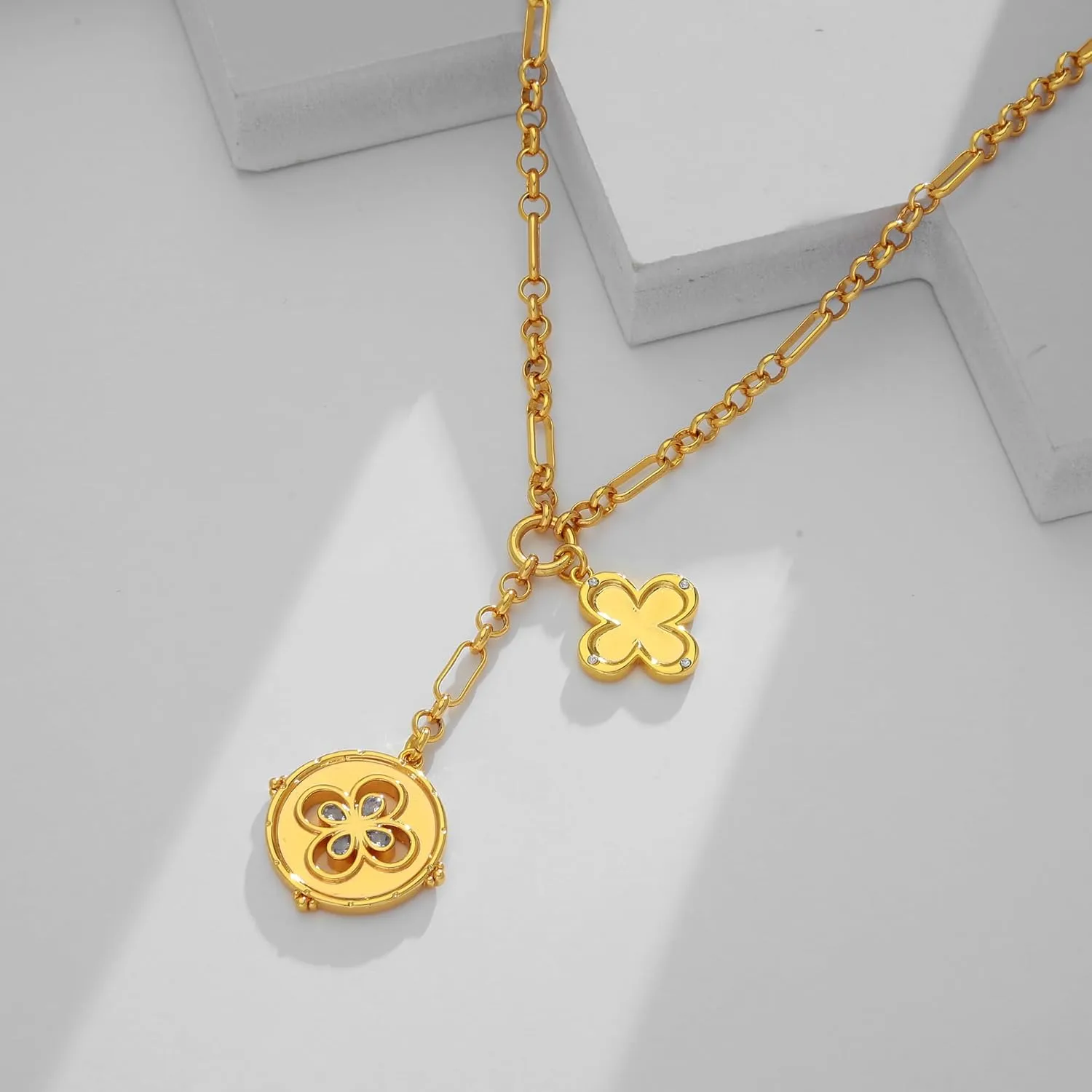 WOWORAMA Gold Pendant Necklace for Women Trendy Sun Star Cross Charm Necklace Lucky Leaf Heart Choker Necklace Chunky Gold Chain Necklace