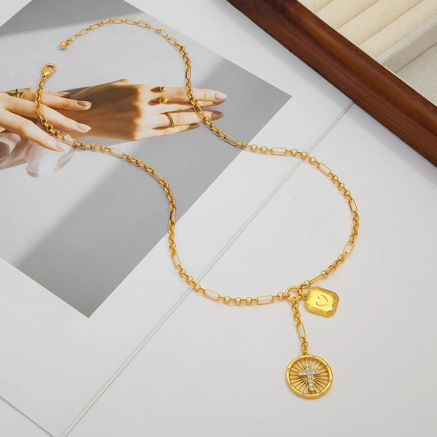 WOWORAMA Gold Pendant Necklace for Women Trendy Sun Star Cross Charm Necklace Lucky Leaf Heart Choker Necklace Chunky Gold Chain Necklace