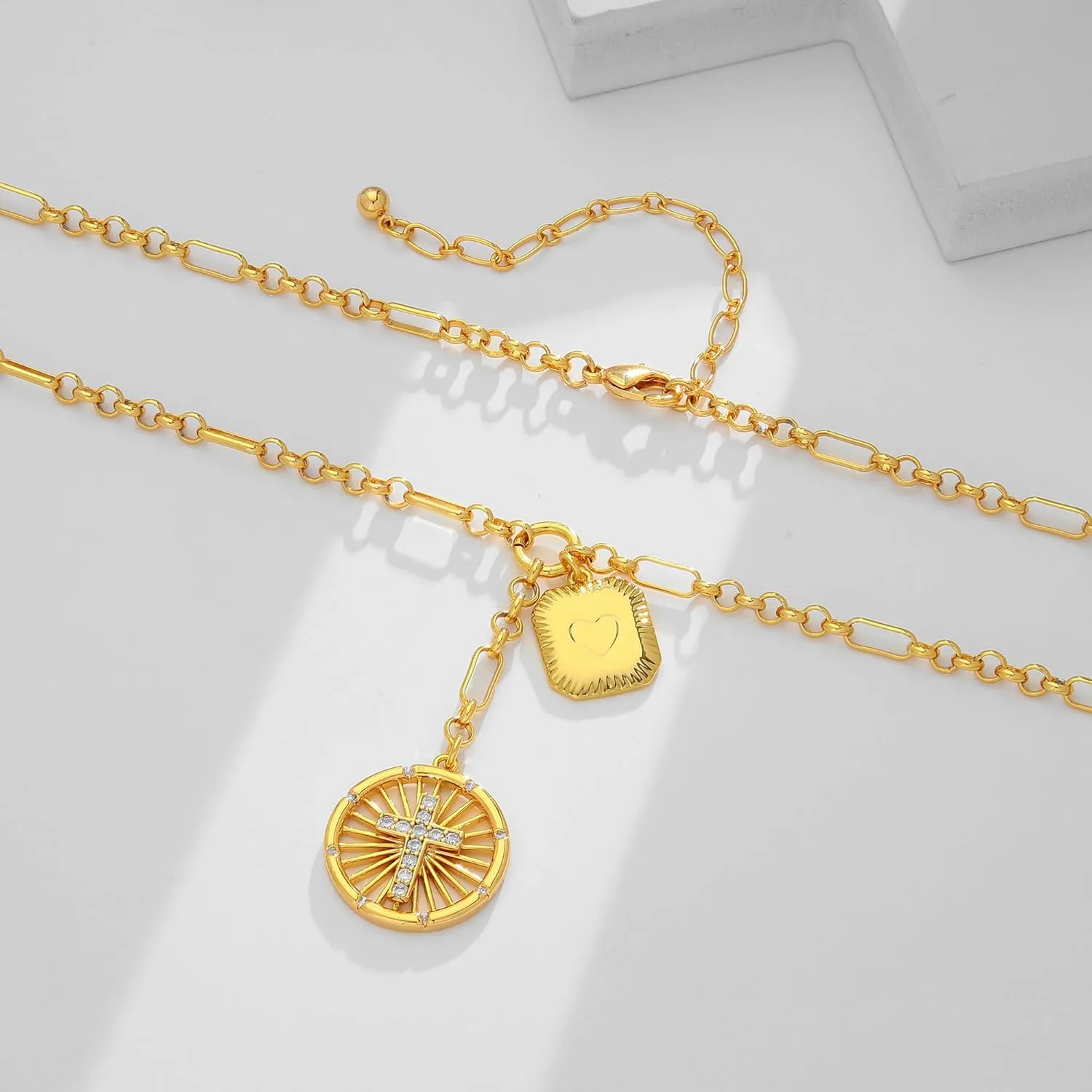 WOWORAMA Gold Pendant Necklace for Women Trendy Sun Star Cross Charm Necklace Lucky Leaf Heart Choker Necklace Chunky Gold Chain Necklace
