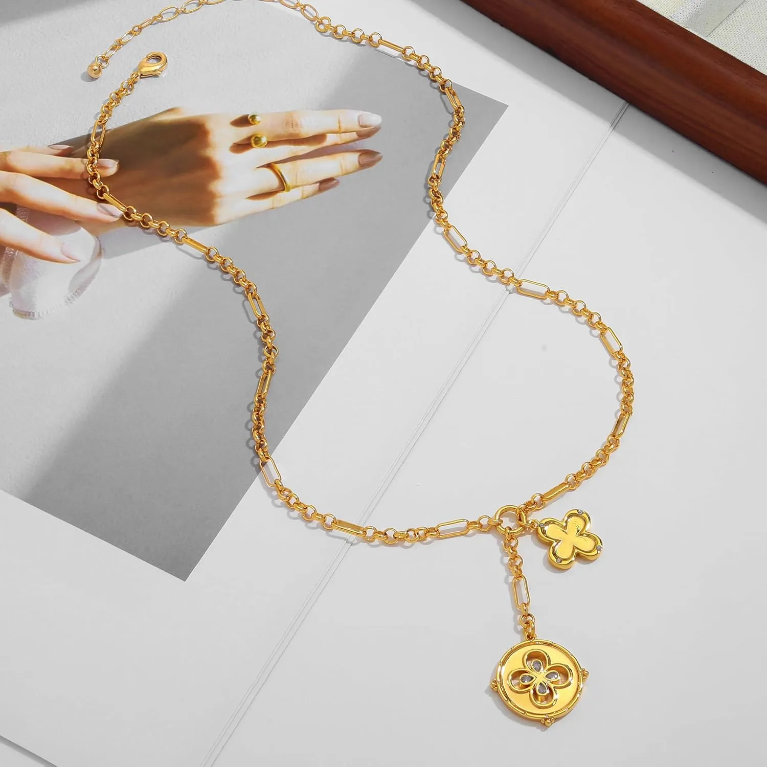 WOWORAMA Gold Pendant Necklace for Women Trendy Sun Star Cross Charm Necklace Lucky Leaf Heart Choker Necklace Chunky Gold Chain Necklace